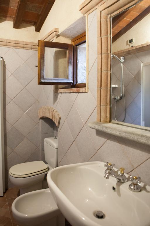 ホテル Bernardone カマイオーレ 部屋 写真